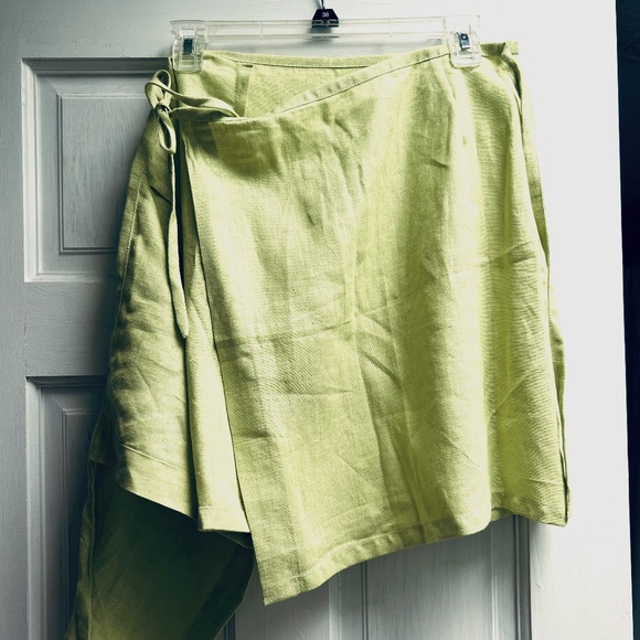 Spring Green Linen Wrap Mini Skirt M - Picture 4 of 4